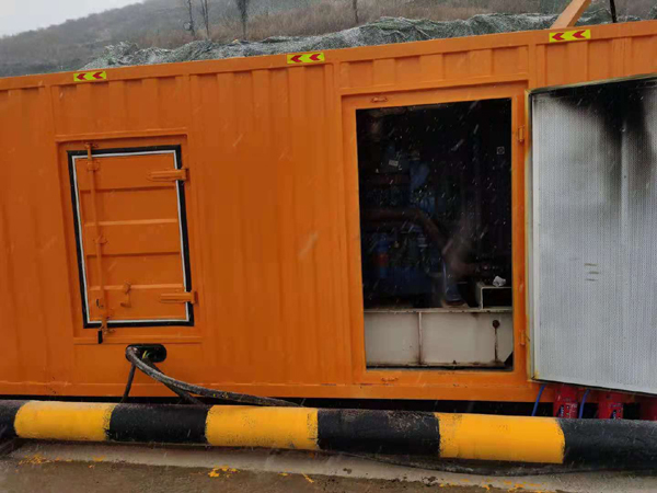东丽发电机出租 柴油发电机组电压低报警怎么办？