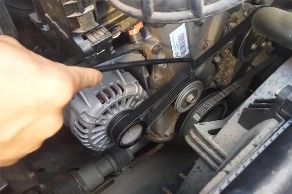 东丽转速传感器的工作原理是什么？