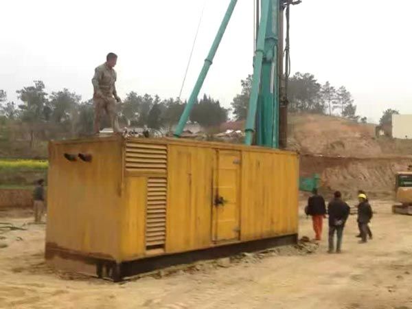 东丽如何判断水冷式机油散热器密封件是否需要更换？